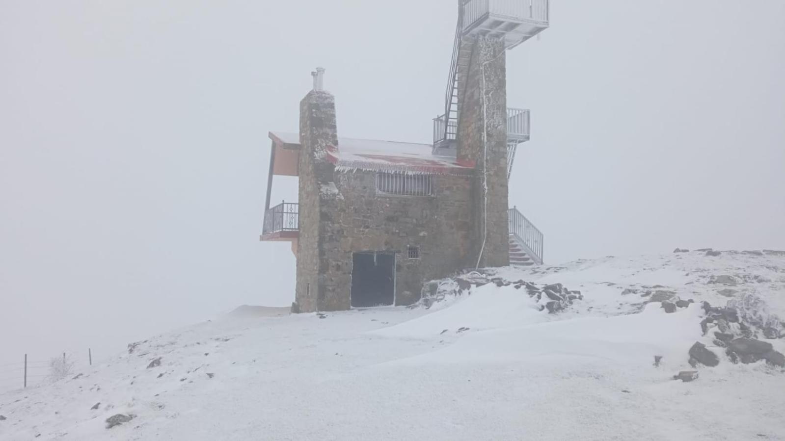 Casa Rural Restaurante Casino Munilla エクステリア 写真